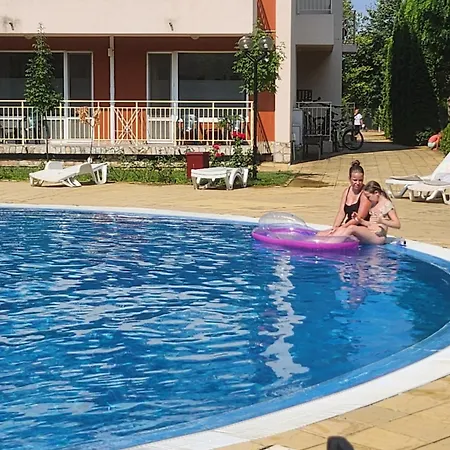 Daire Nessebar Club